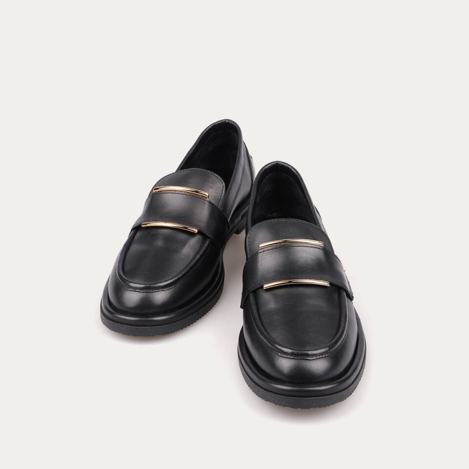 40224 Tokalı Siyah Deri Loafer Ayakkabı