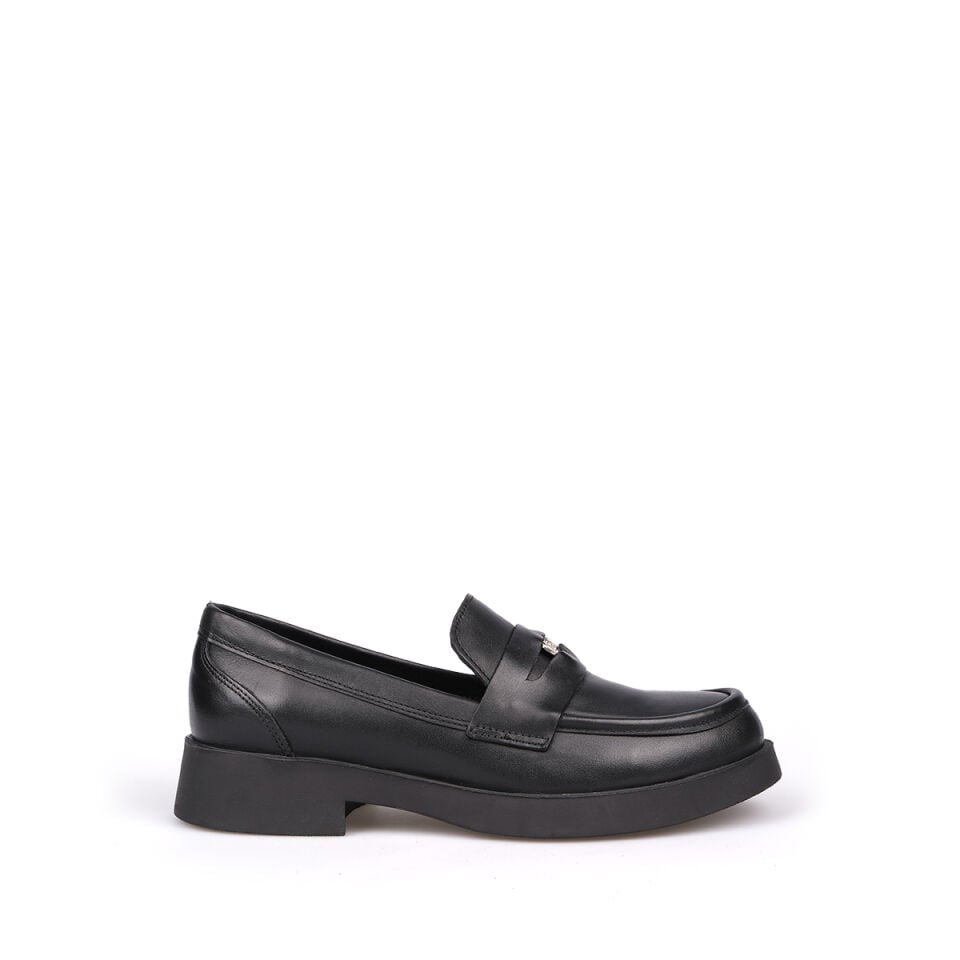 9372 Siyah Deri Loafer Ayakkabı